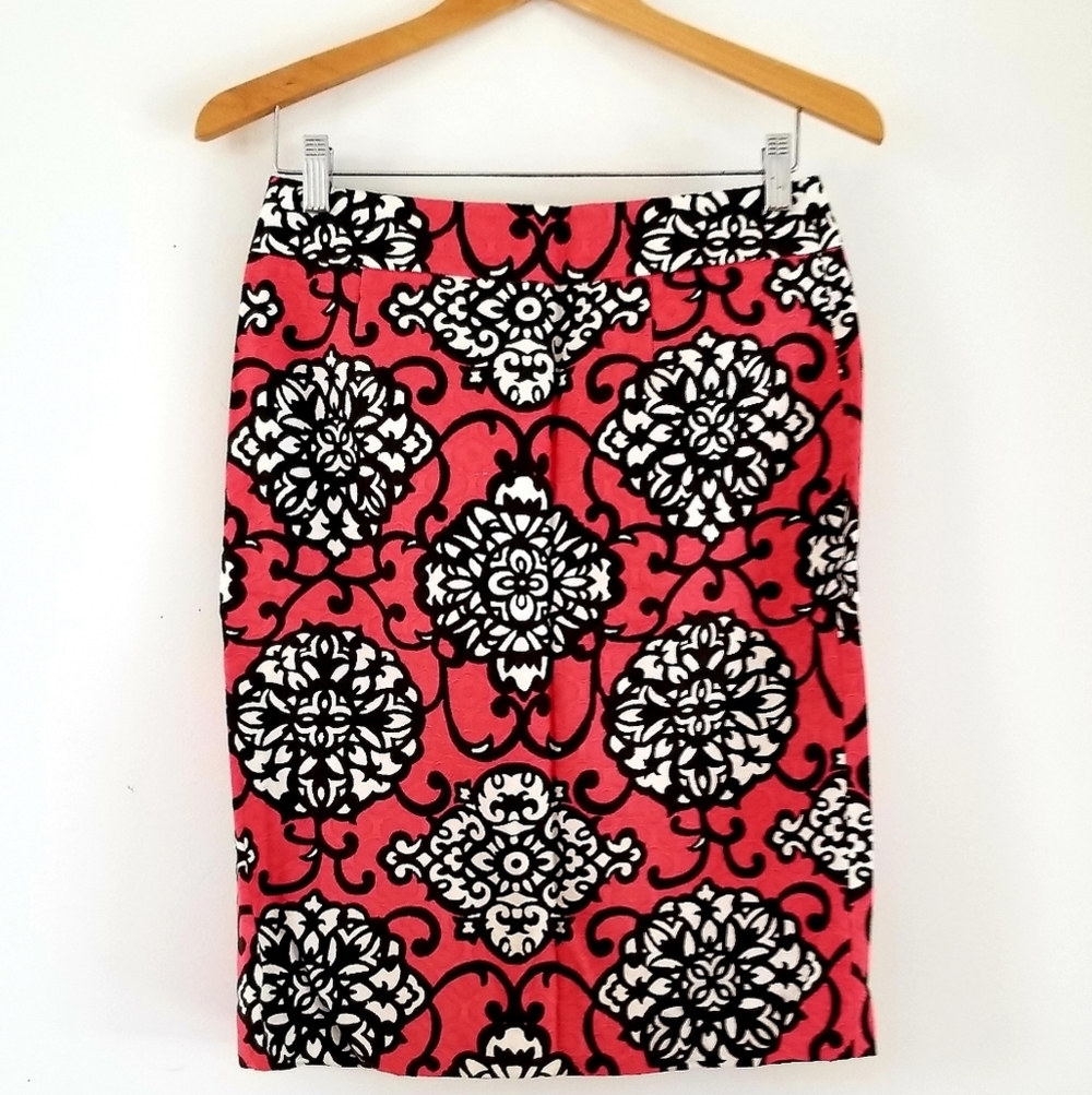 Harold's Salmon brown white pencil skirt